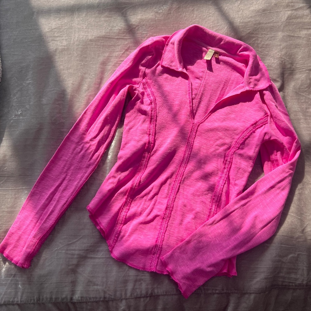 Bright Pink Women’s XS Long Sleeved Pilcro Tee